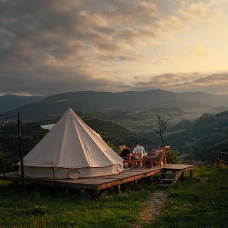 Alereks Mountain Camping Dsegh Exterior photo